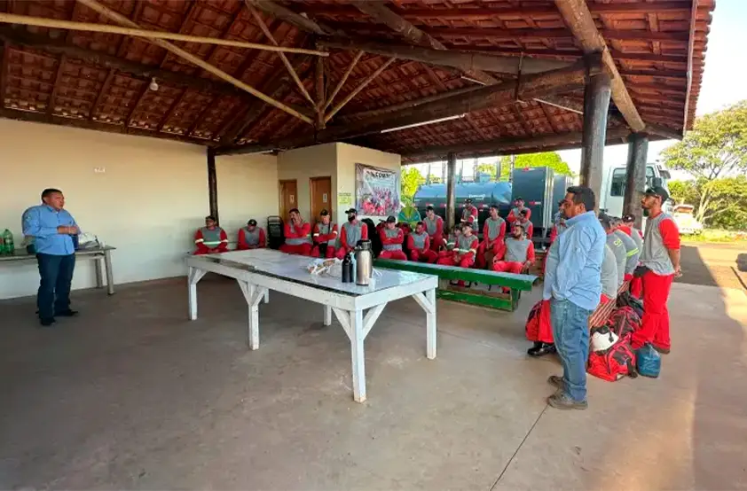 EQUIPE-CAMPO-EM-DDS